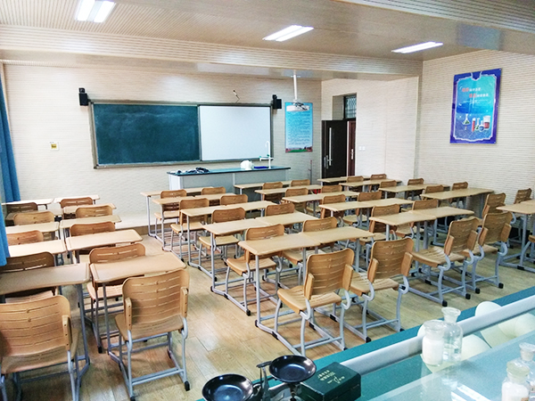 河北石家庄第二外国语学校 (3).jpg