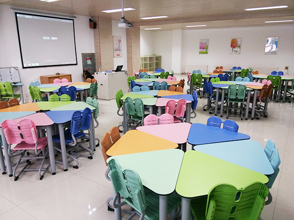 河北石家庄第二外国语学校 (4).jpg