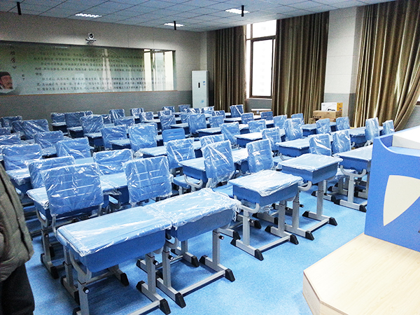 江蘇省淮安市清河中學 - 薇格教室客桌椅 (1).jpg